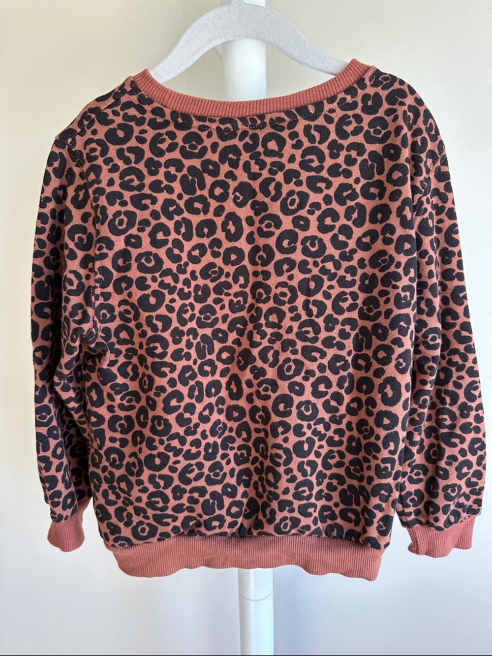 H&M Leopard Print Set Size 5T - Picture 7 of 16